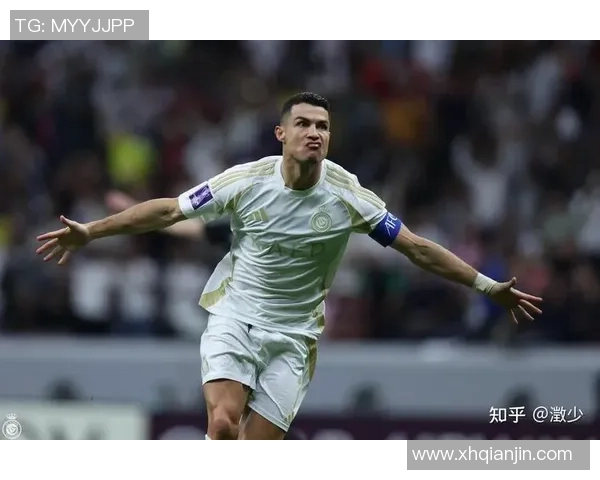 超越身高限制的足球传奇2米多足球明星的辉煌与挑战 超越身高限制的足球传奇2米多足球明星的辉煌与挑战